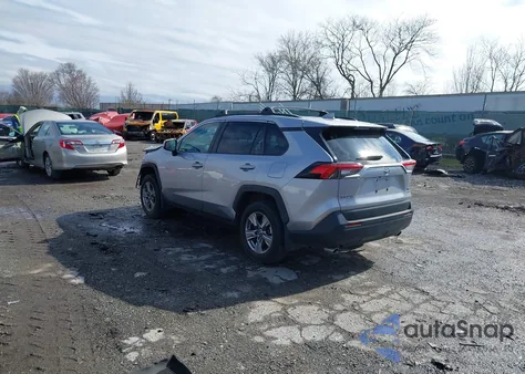 2024 Toyota Rav4 Xle from USA, damaged, VIN 2T3P1RFV2RC475310